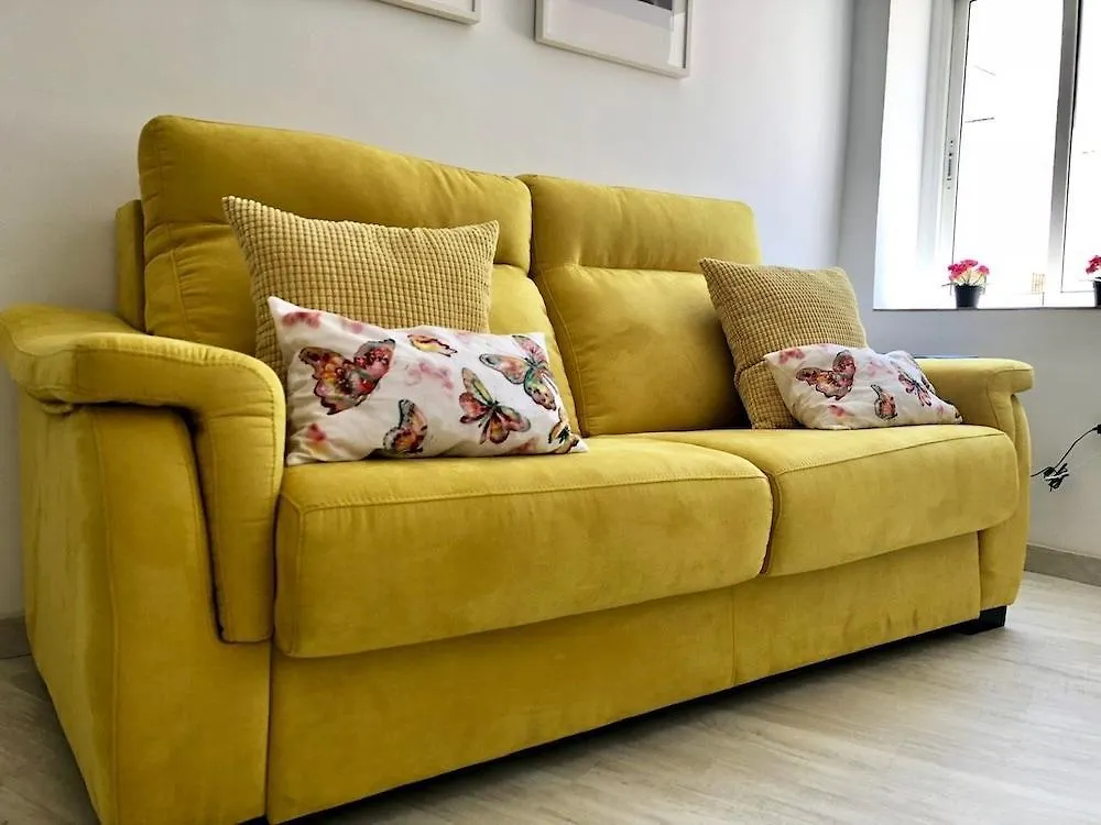 Seville Vacation Rentals Triana Apartment